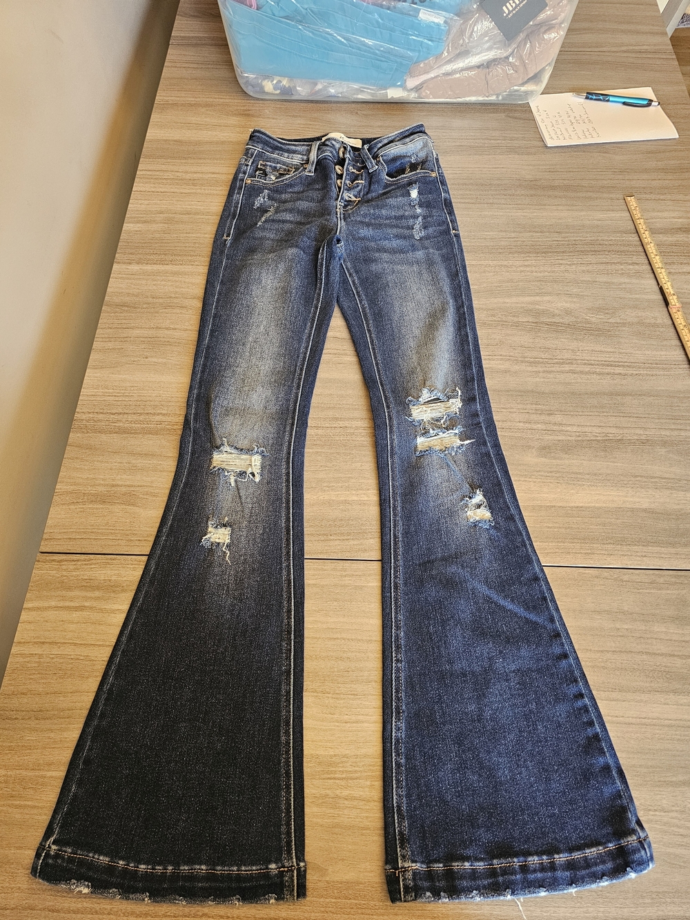 Kancan Womens Distressed Jeans 0/23